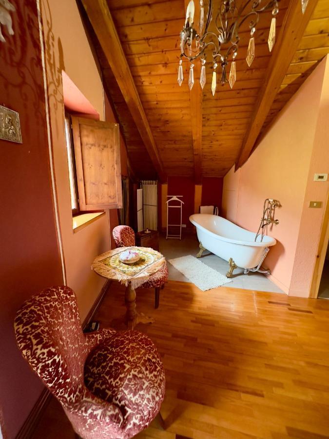 Quart De Lune - Boutique B&B Aosta Dış mekan fotoğraf