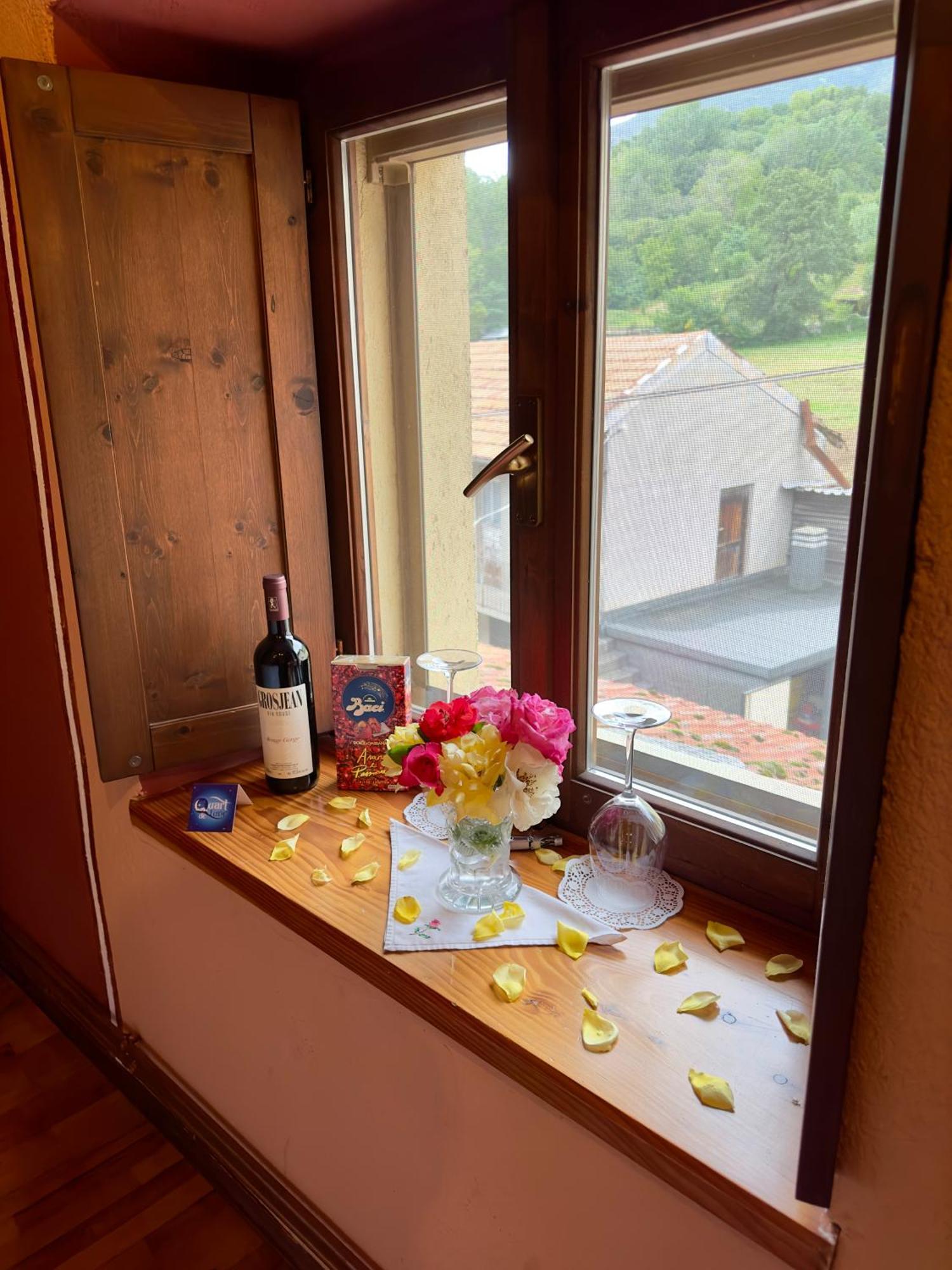 Quart De Lune - Boutique B&B Aosta Dış mekan fotoğraf